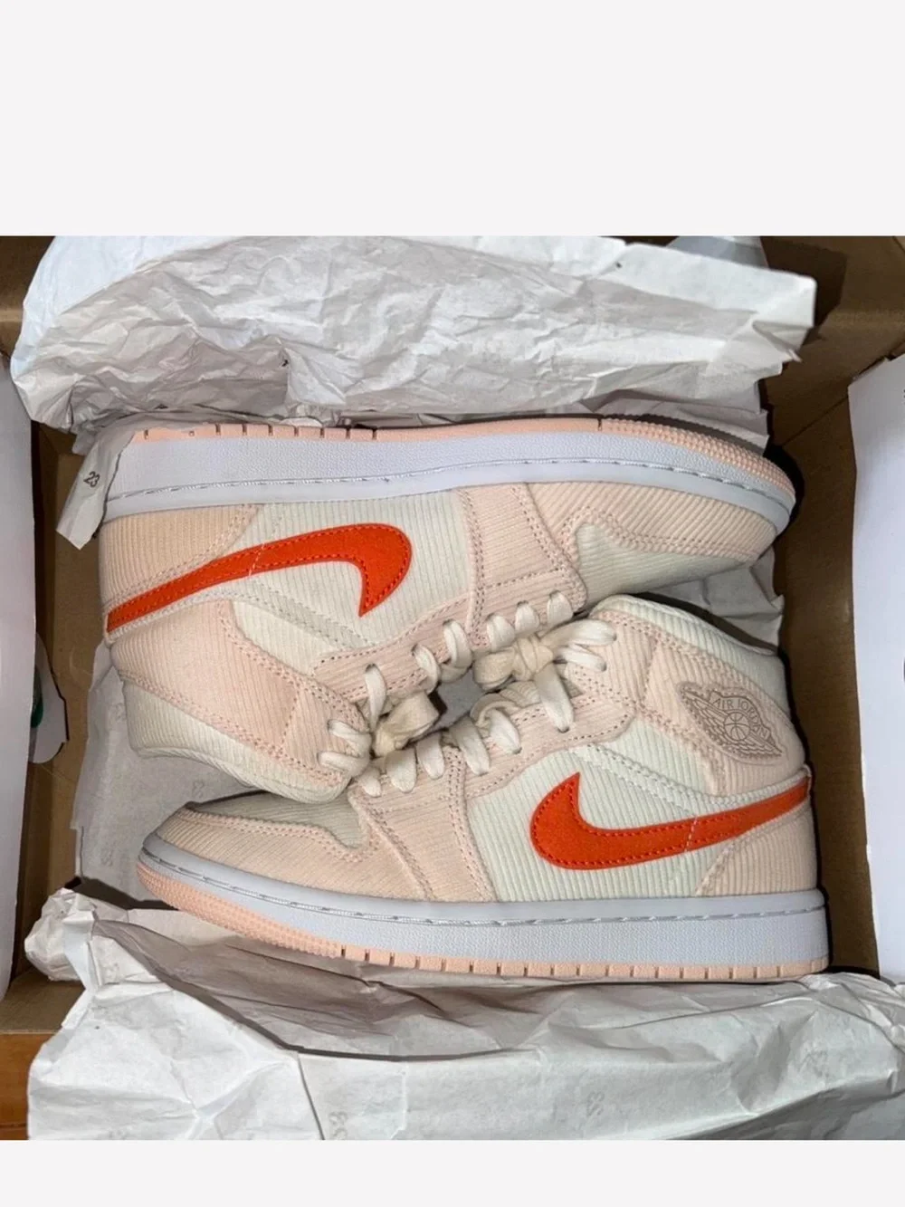 Women's Air Jordan 1 Mid SE 'Corduroy'